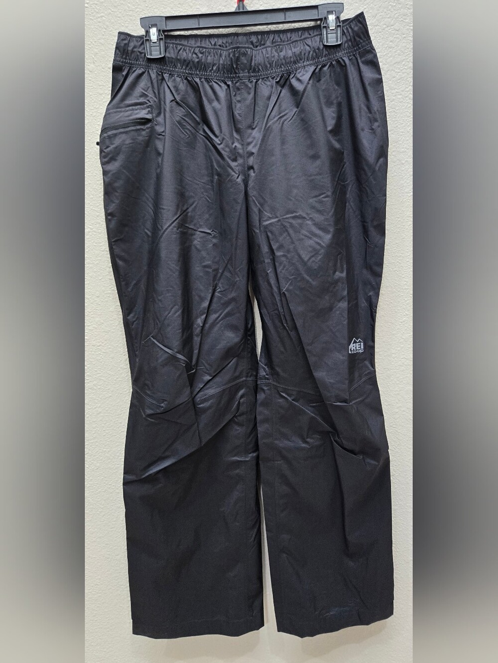 REI Women's Black Track Pants with Elastic Waist